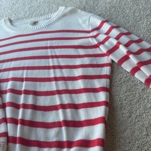 Women’s small j crew coral and white crew sweater